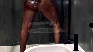 amateur homemade cumshots and handjobs with loud moans tribute from huge cock to willing sluts