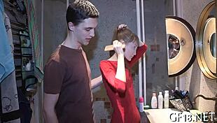 Observe every subtle detail as you just stare at the scene unfolding slowly before your eyes in this extended view