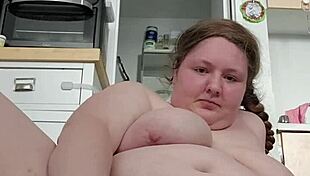 ugh pulling this plug in and out hurts so good solo