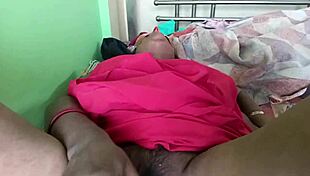 Horny Indian Housewife Fingers Puffy Pussy Till Juicy Creampie Squirt