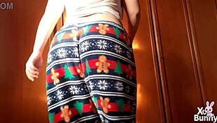 Big Tits Euro Slut Teases In Pajamas With Farts And Ass Play