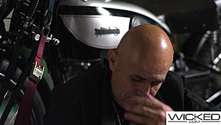 Jewelz Blu Giselle Blanco's Passionate Scandal Sex