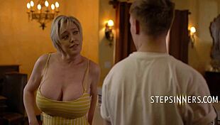 you know it's not weird fucking my wife's stepmom dee williams right?