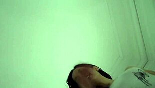 yo giantess, ready for your ballbusting crush? 👠💥