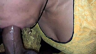 garam bhabhi stuffs devar's long lund deep in chut 😈🔥💦