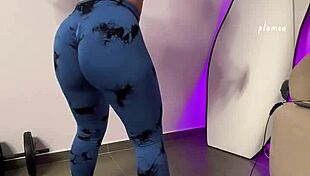 Her big latina ass shakes in tight thong workout