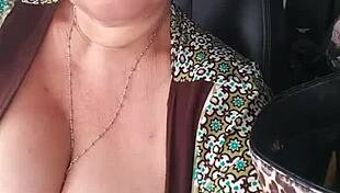 god, my pussy looks so hot up close in this truck