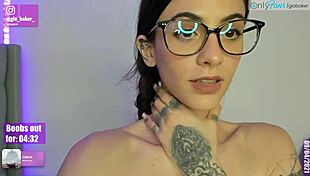 hey gia baker sucks your cock deep then flashes squirting body 😘🍆💦