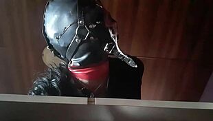 Milf's Slow-Mo Oral Creampie Drips Down After Swallowing Every Facial Drop