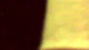 Curvy italian milf bares sweaty feet toes after yoga class dirty talk homemade