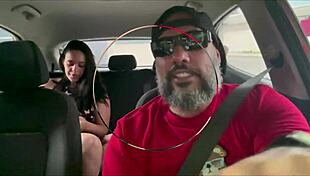quer saber como dei minha buceta rosinha pro uber driver no motel deepthroat e tudo?
