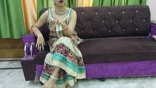 Teen Boy Catches Beautiful Bhabhi In Steamy Hidden Fuck