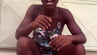 crazy ebony bitch twerks wild ass to afro beats nonstop 🔥🍑