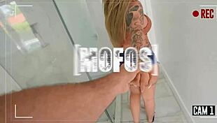 Paisley Porter's Pussy Dripping From Licks Before Bathtub Doggystyle Pounding