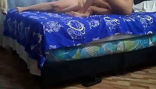 whoa, real sexo trio with my hermanastra and novia, curvy latina bisexual on bed