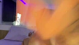 encontrei ninfeta sozinha no motel e meti o pauzudo nela pov completo no red