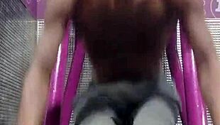 gym machine workout with athletic brunette cutie 😍🏋️‍♀️🔥