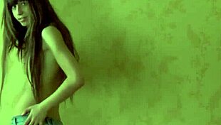 hey check my hot girlfriend teasing in tight jeans