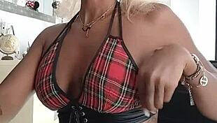 Sextape schoolgirl summoned to director's office tonight!!