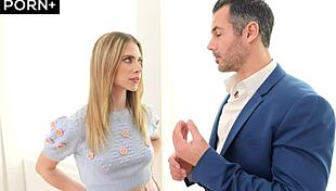 Realtor tricks skinny whore Anya Olsen into creampie doggystyle for the place