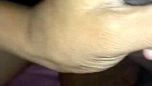Joven blaca screams as huge black cock stretches her virgin coño in quick interracial lover fuck