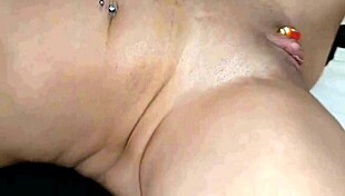 Giantess Big Clit Ass Muscular Milf Squirts Deepthroat Rimjob!