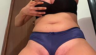 Hey stepdaughter, bathroom stuck? Big cock fucks you deep cum inside!