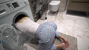 step sister trapped washer feels rough pounding creampie ecstasy