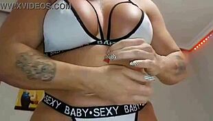 Giantess Big Clit Ass Muscular Milf Squirts Deepthroat Rimjob!