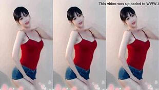 Hot Chinese cutie bounces up and down sexy!
