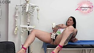 things heat up unexpectedly during my doctor's appointment mess around