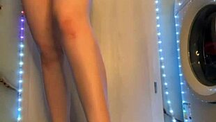 Teen BBW fists gaping asshole hard on homemade webcam show