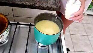 sarah rosa makes sexy kitchen porridge with her big tits and ass out