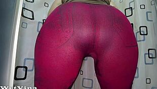 i love how my leggings cling when i pee and soak them completely in the shower