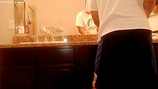 Watch Her Scrub That Bathroom Spotless During House Chores!