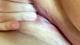 i rub my clit in broad daylight till i cum hard