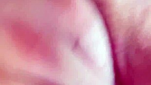 i rub my clit in broad daylight till i cum hard