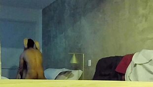La invite al bar y se puso caliente con mi verga! 🔥🍑