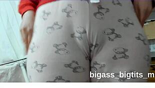 Masturbating Camel Toe In Pajamas