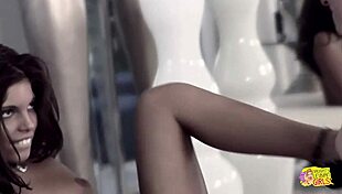 Sultry Brunette Fingers Herself to Climax Fantasizing Lesbian Heels Lick