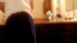 Watch Her Scrub That Bathroom Spotless During House Chores!
