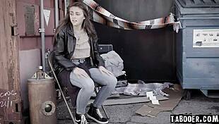 Tabooer Com Evelyn Claire Helped Gia Derza To Be Out