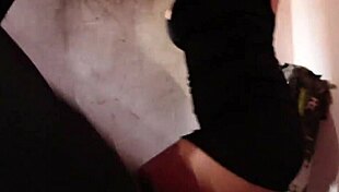 extraño ladron fucks latina with big tits