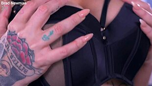 tattoo model tries first time with huge cock