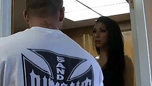 fucking hot brunette slut keyla carrera