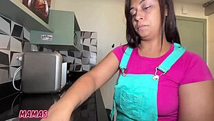 A Milf Gostosa Dandara Moraes In Menage A Trois