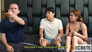 I share bed with stepsister and she sucks me
