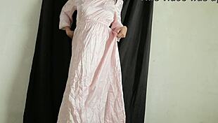 Indo girl tries new satin outfit on big ass