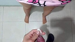rubia receives an intense private moment