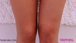 Stunning Brunette Teen 18+ Swallows At Casting